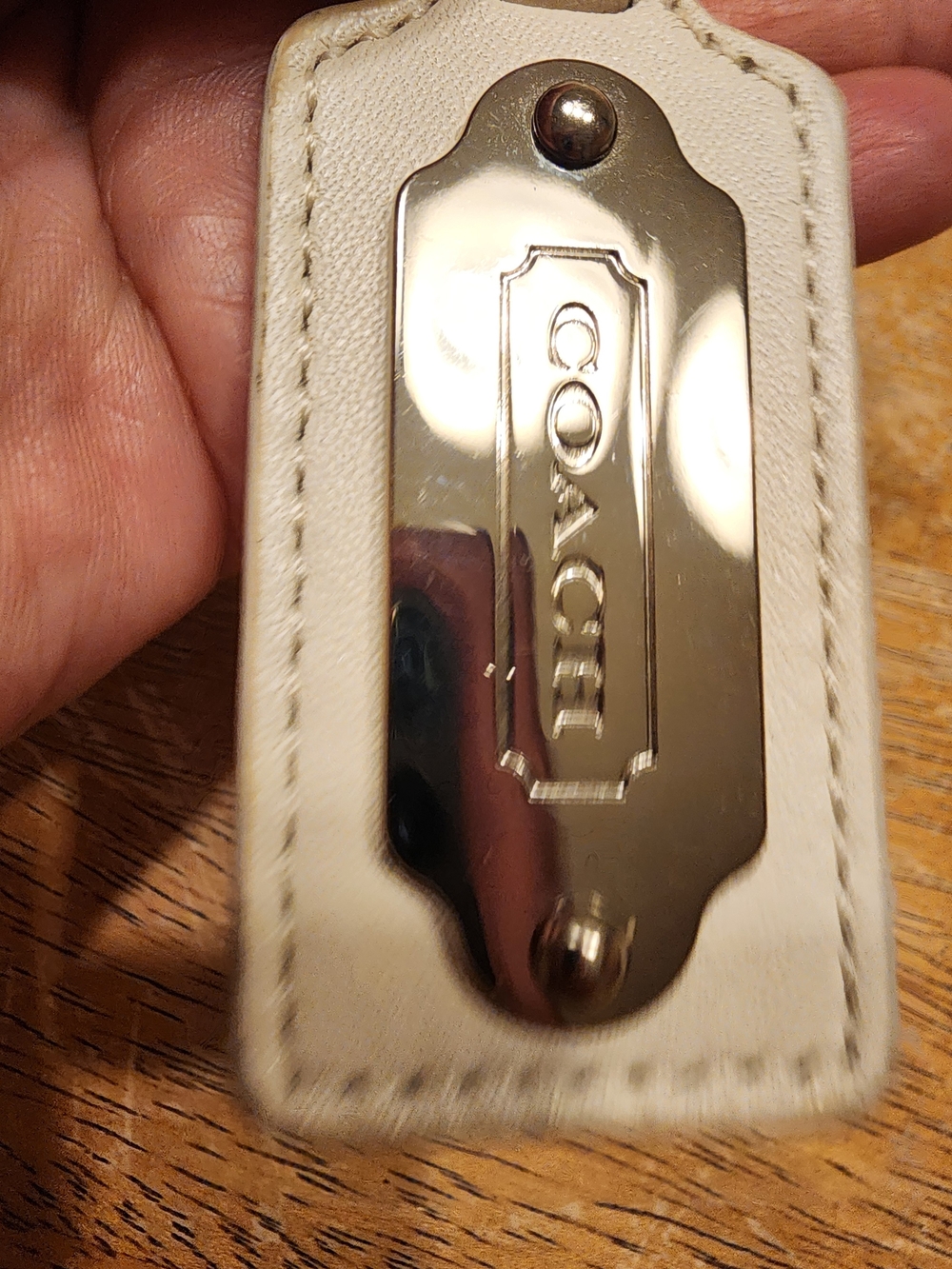 Coach Leather Key Fob Bag Charm Keychain Hang Tag featuring a silver-tone metal - Picture 3 of 9